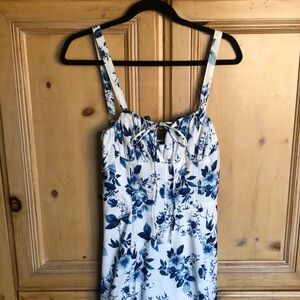 Floral Blue and White Women's Top